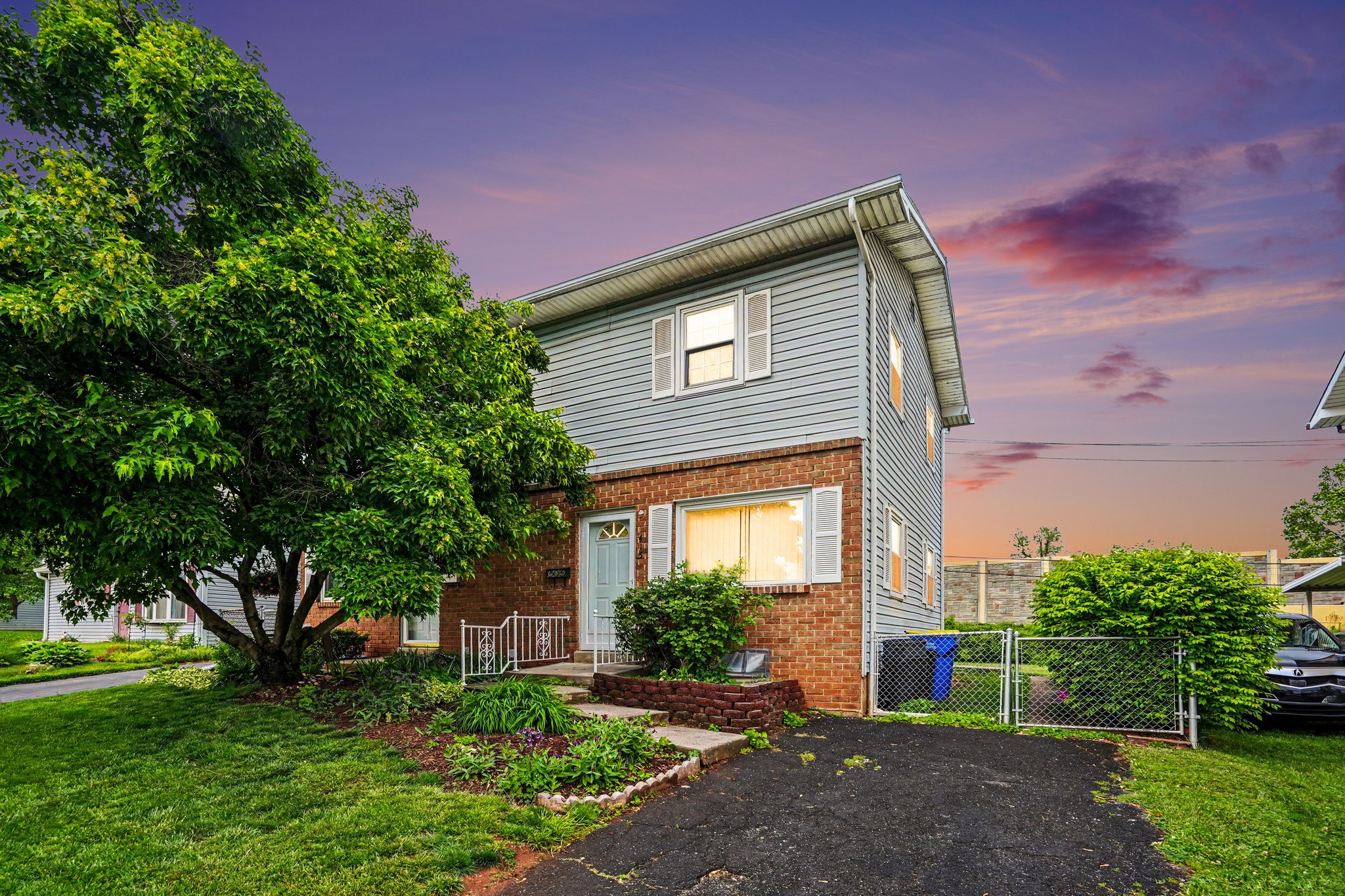 Property main image