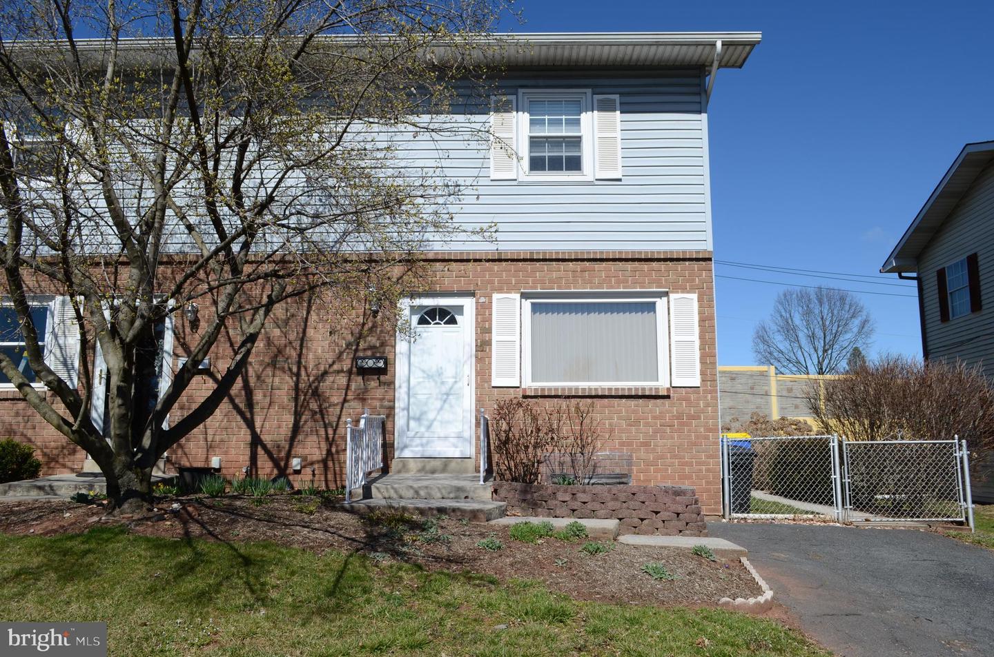 415 Aspen Street - 1